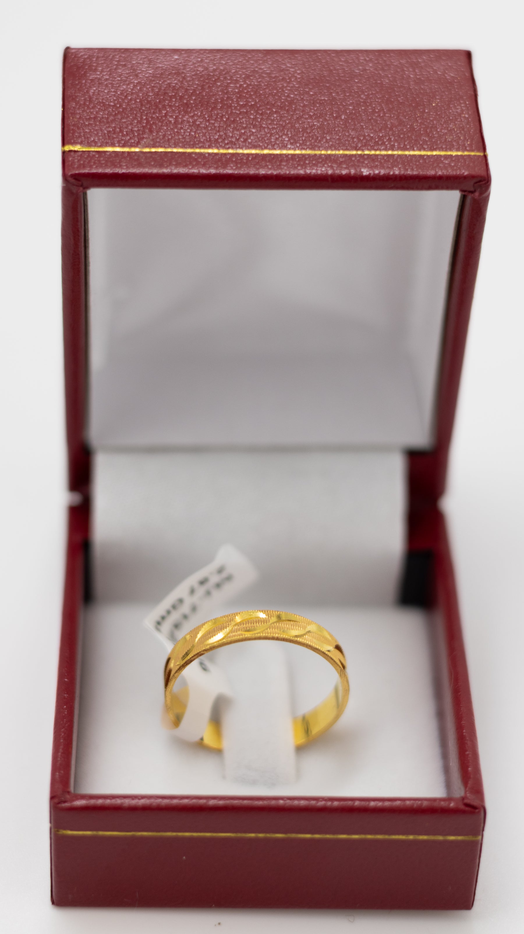 22K Gold Diagonal Pattern Ring