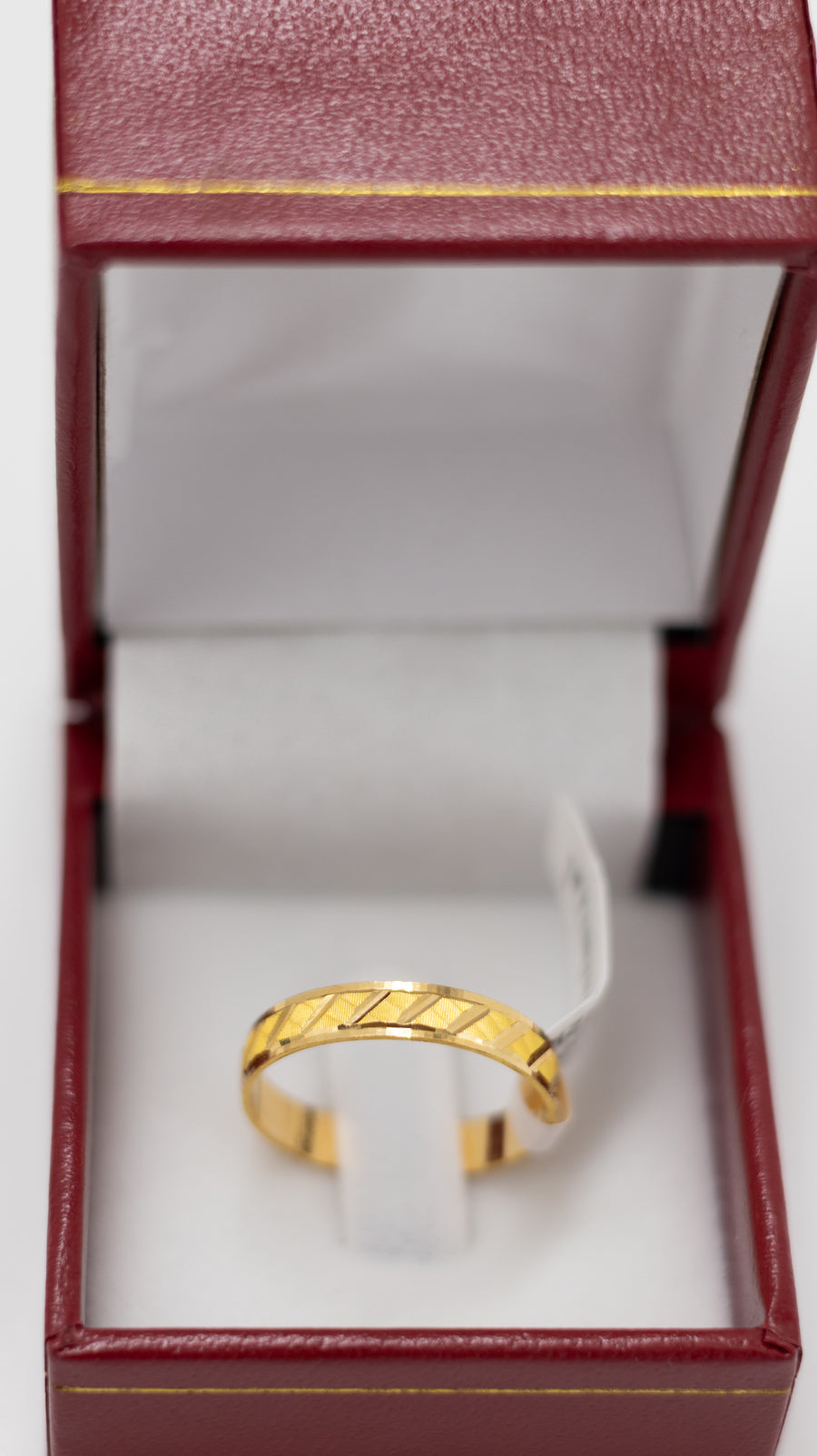 22K Gold Etched Stripe Wedding Band