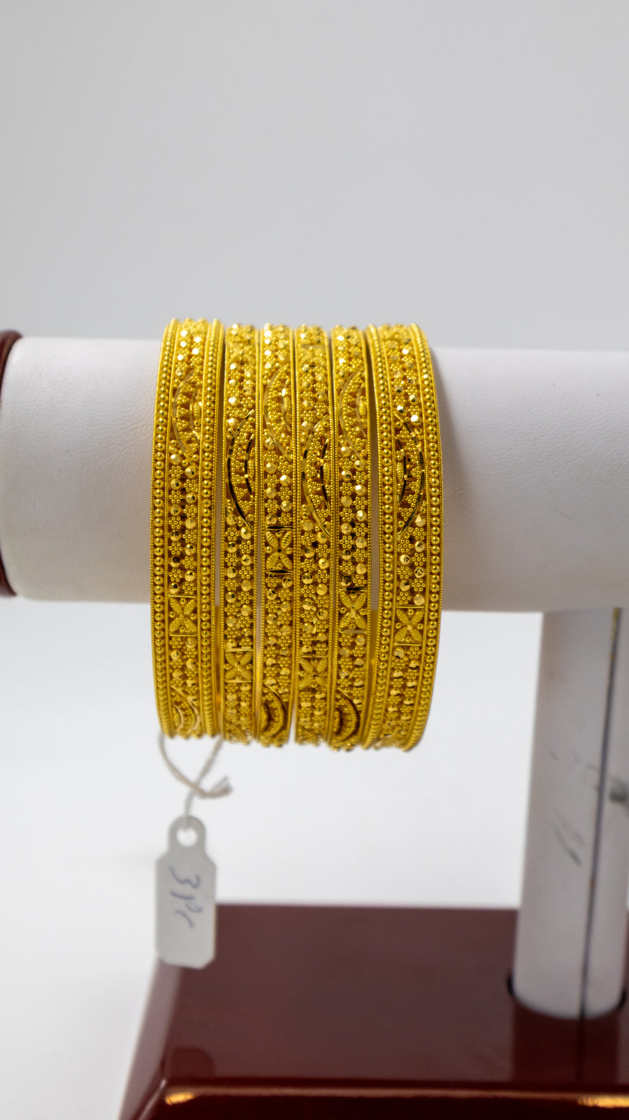 22K-Gold Ornate Star Pattern Bangles