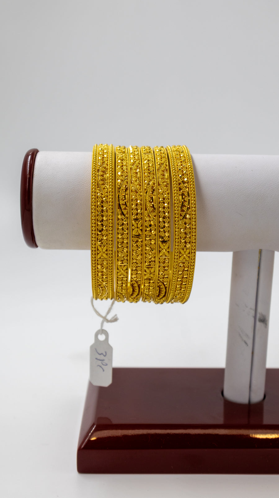 22K-Gold Ornate Star Pattern Bangles