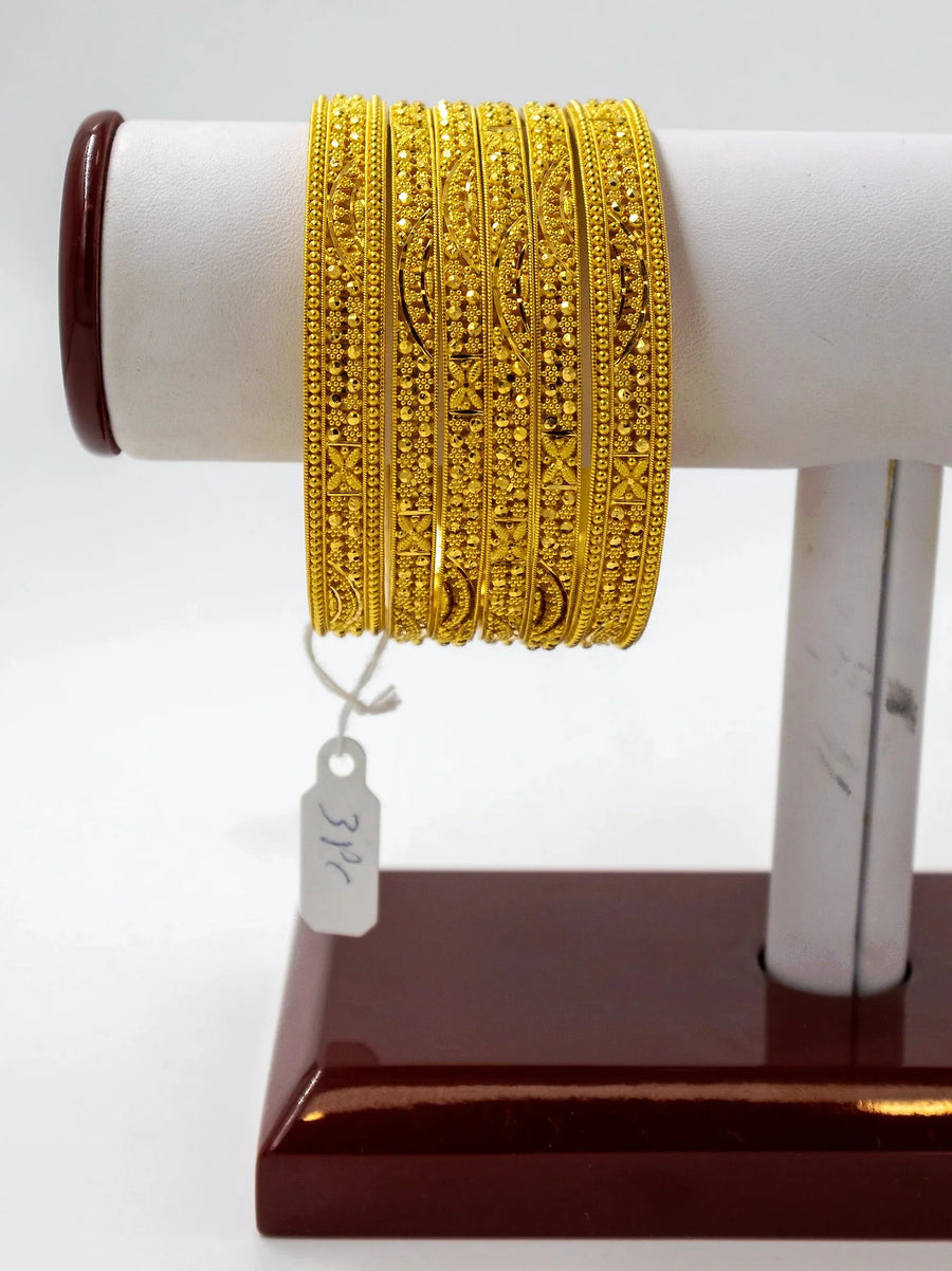 22K-Gold Ornate Star Pattern Bangles