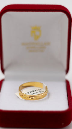 22K Yellow Gold Criss Cross Pattern Ring
