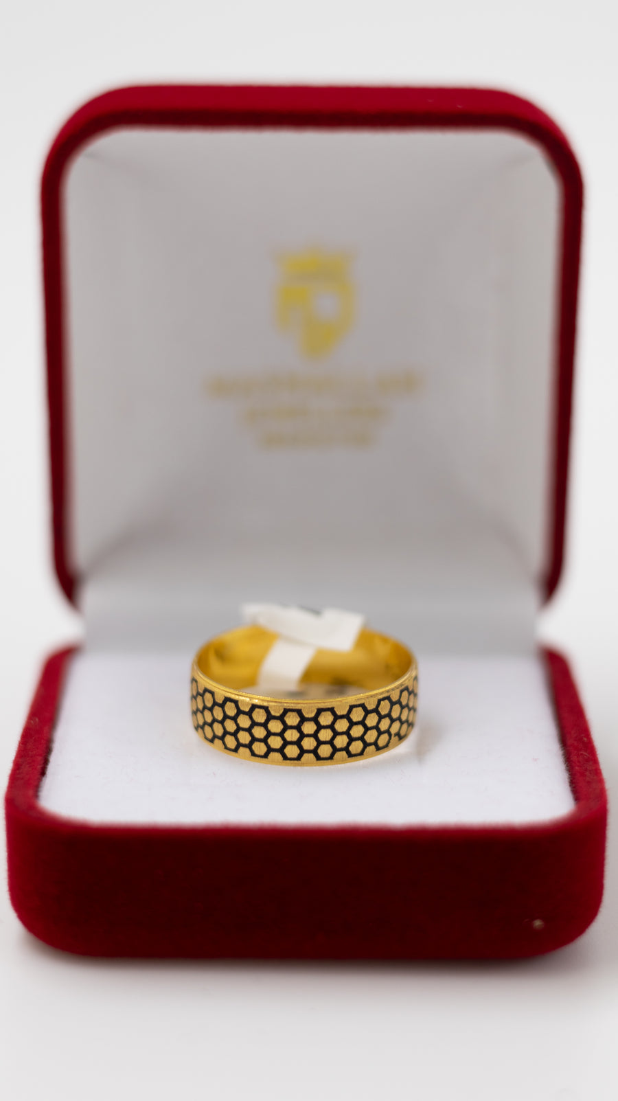 22K Yellow Gold Hexagon Pattern Ring