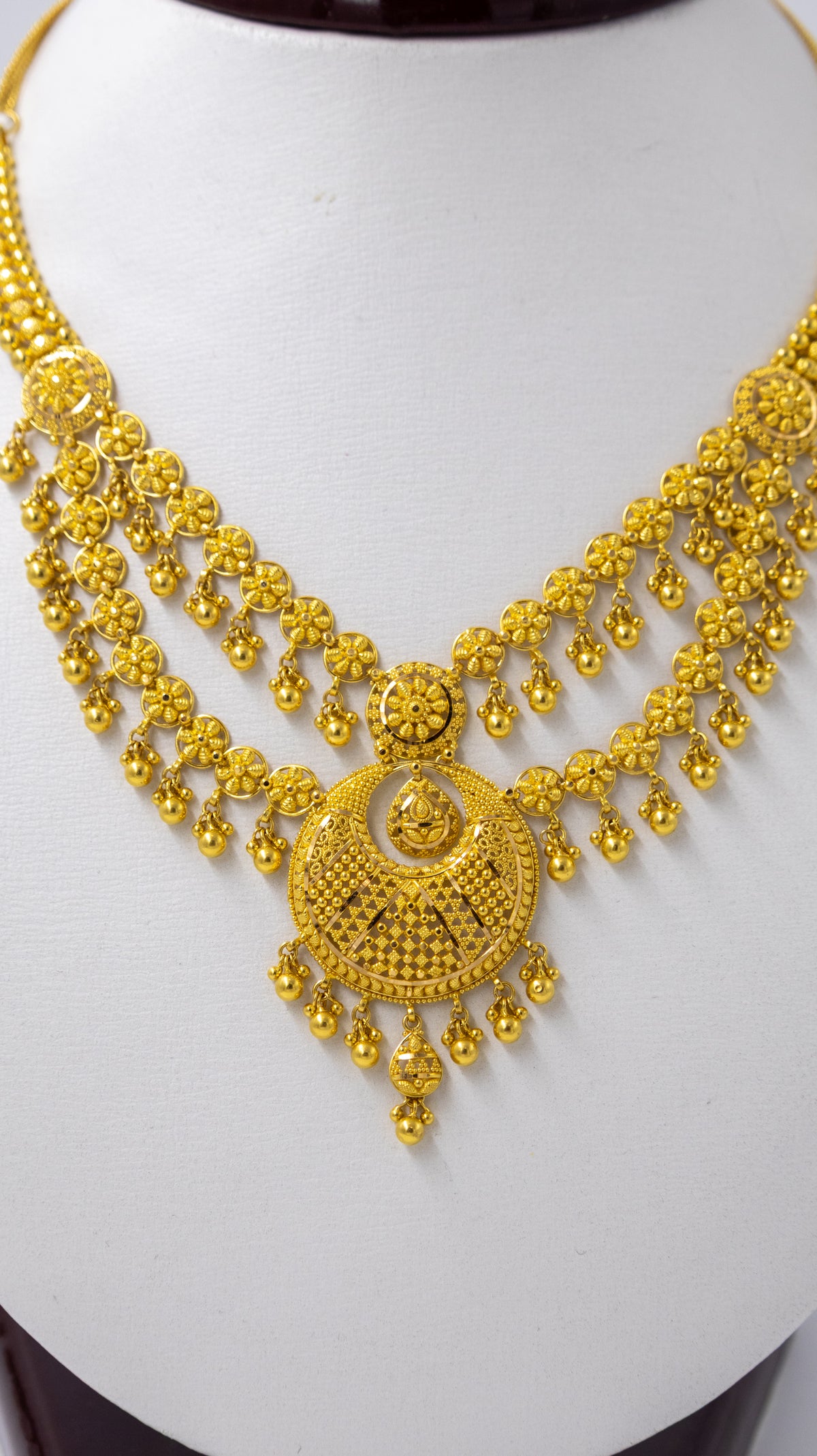 22k two layer Gold Necklace set with classic Jhumka