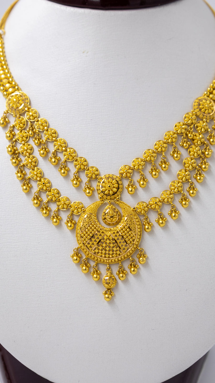 22k two layer Gold Necklace set with classic Jhumka
