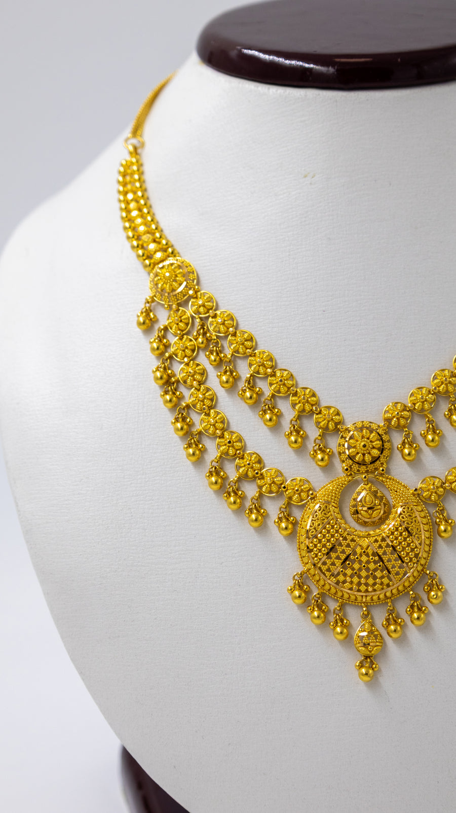 22k two layer Gold Necklace set with classic Jhumka