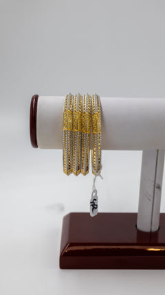 4 pc Designer Finish Gold Bangle Set