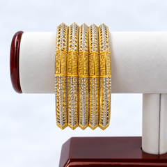 4 pc Designer Finish Gold Bangle Set