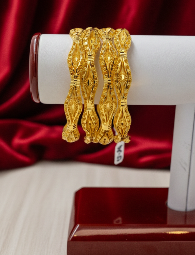 4 Piece 22K Diamond Cut Gold Bangle Set for Women