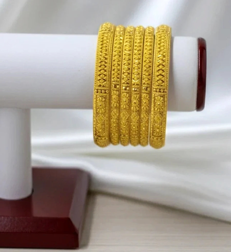 6 Piece 22K Classic Textured Gold Bangle Set