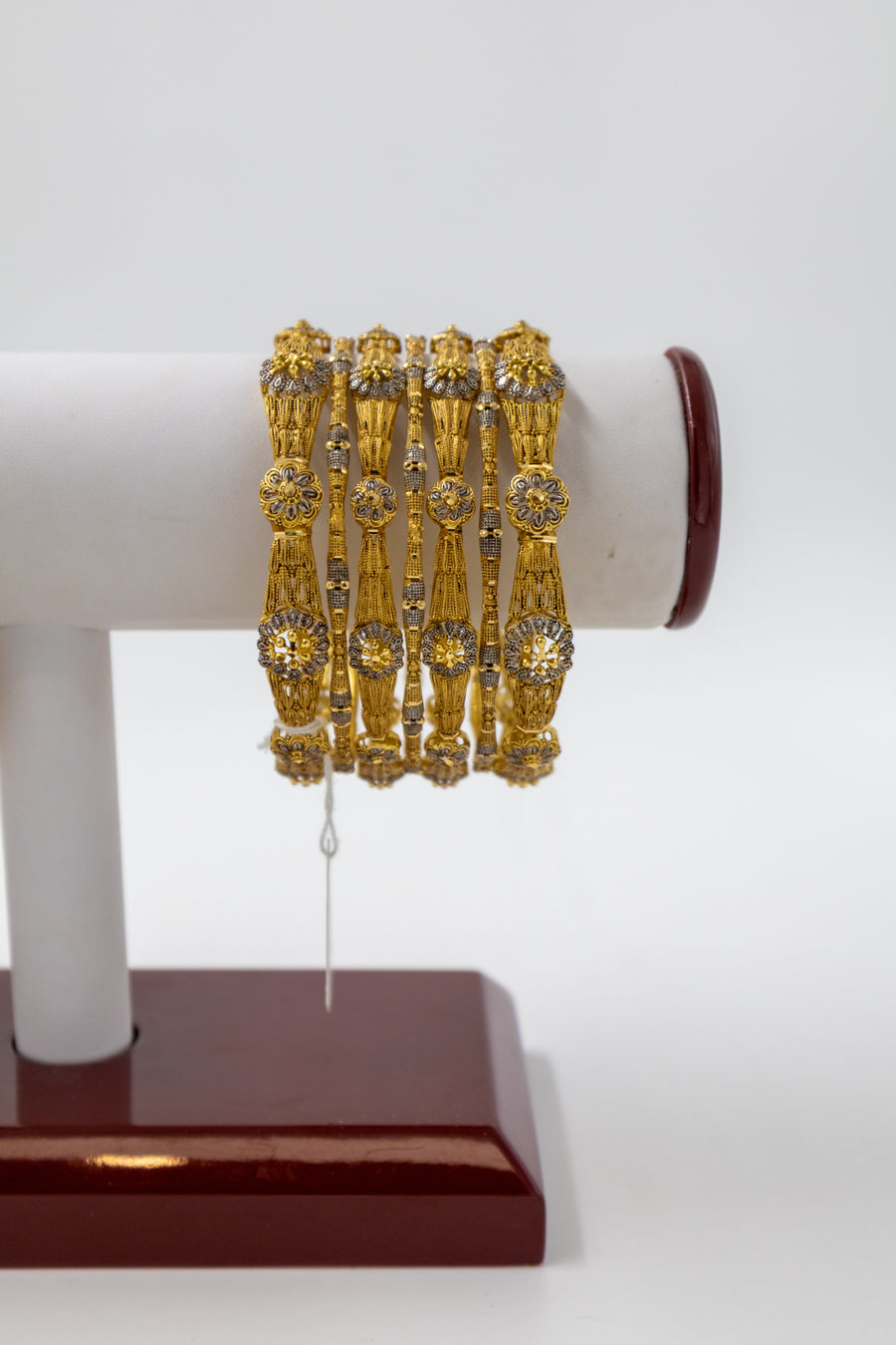 7 Piece 22K Gold Bangle Set for Women – Elegant Designer Finish