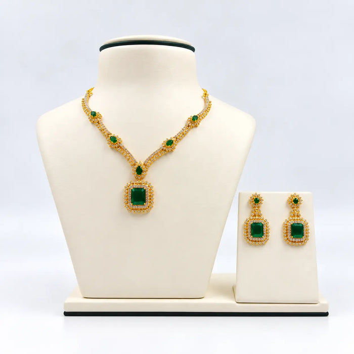 Emerald and cubic zirconia set-22k