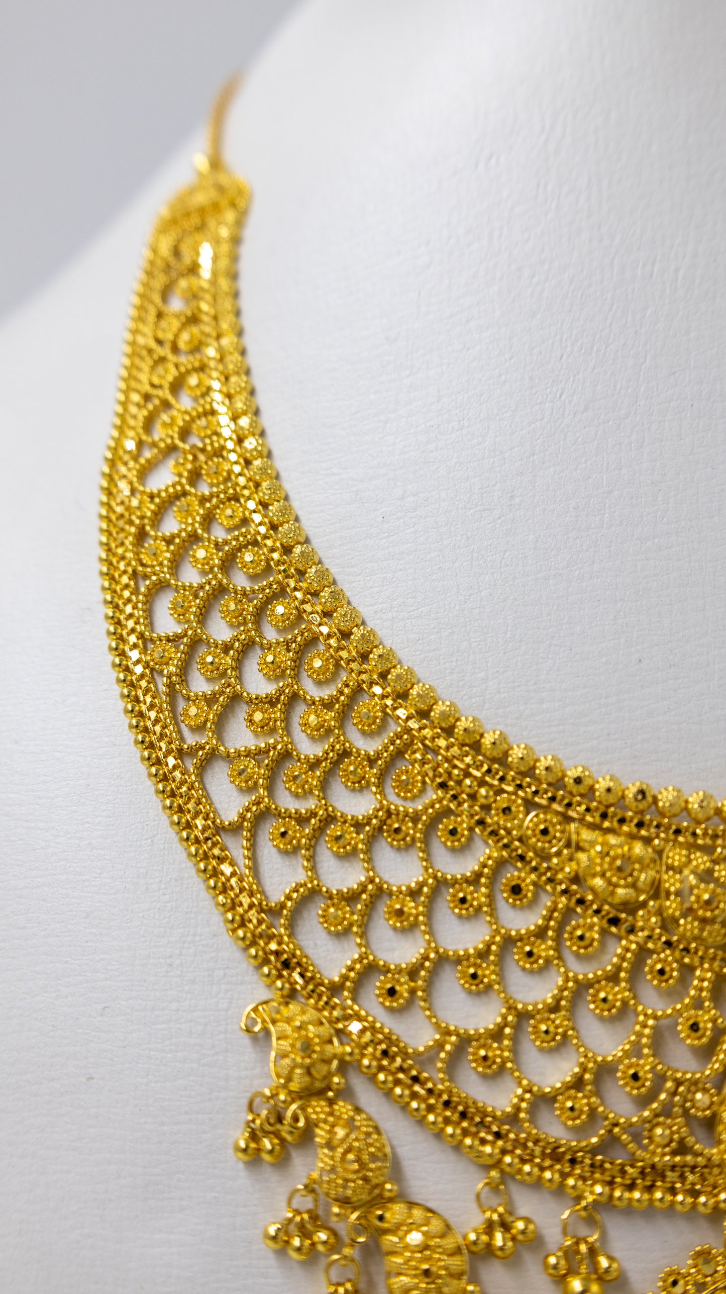 22k Gold Necklace and Earring Set