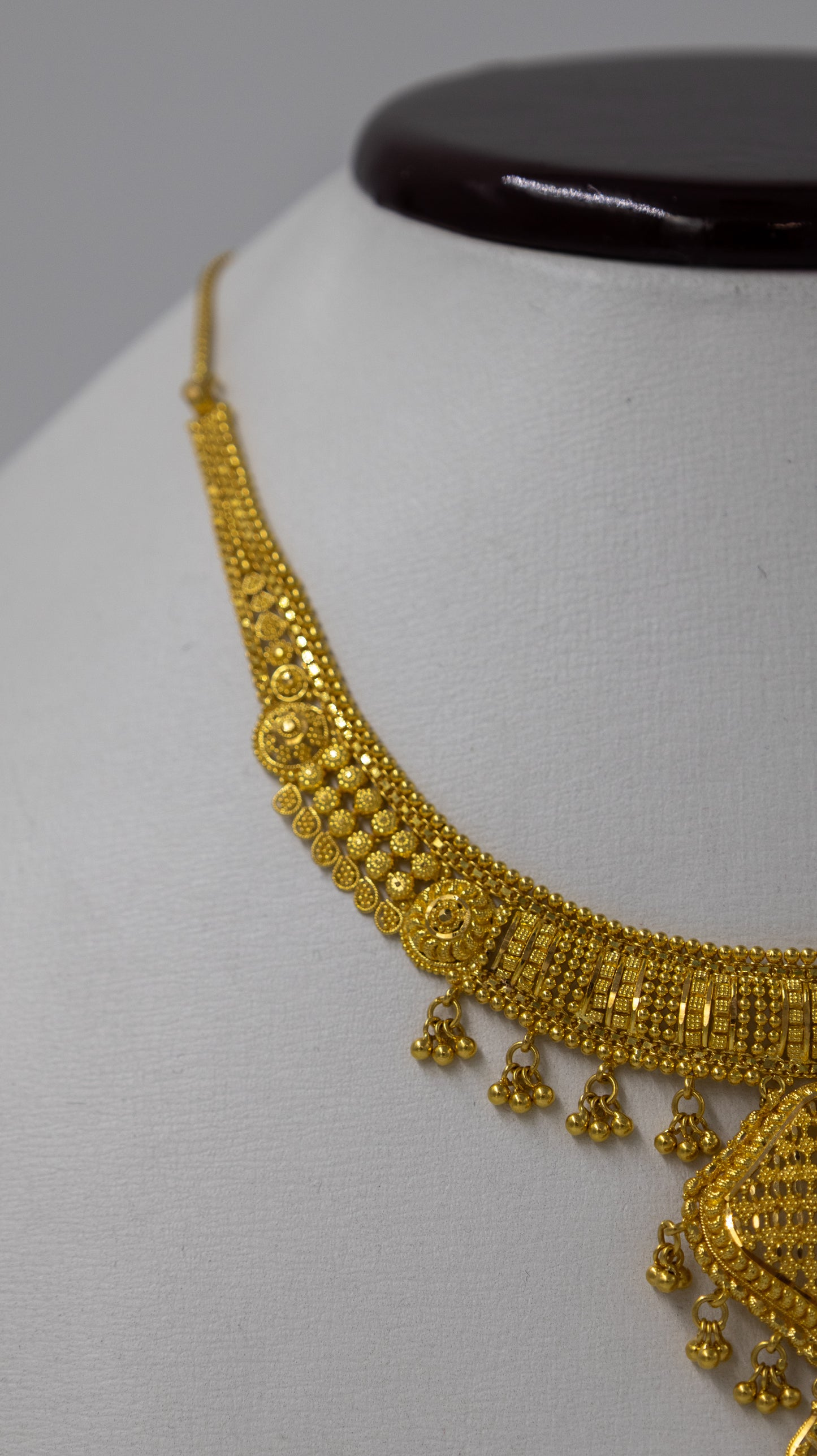 22k Gold Earrings and Necklace Set