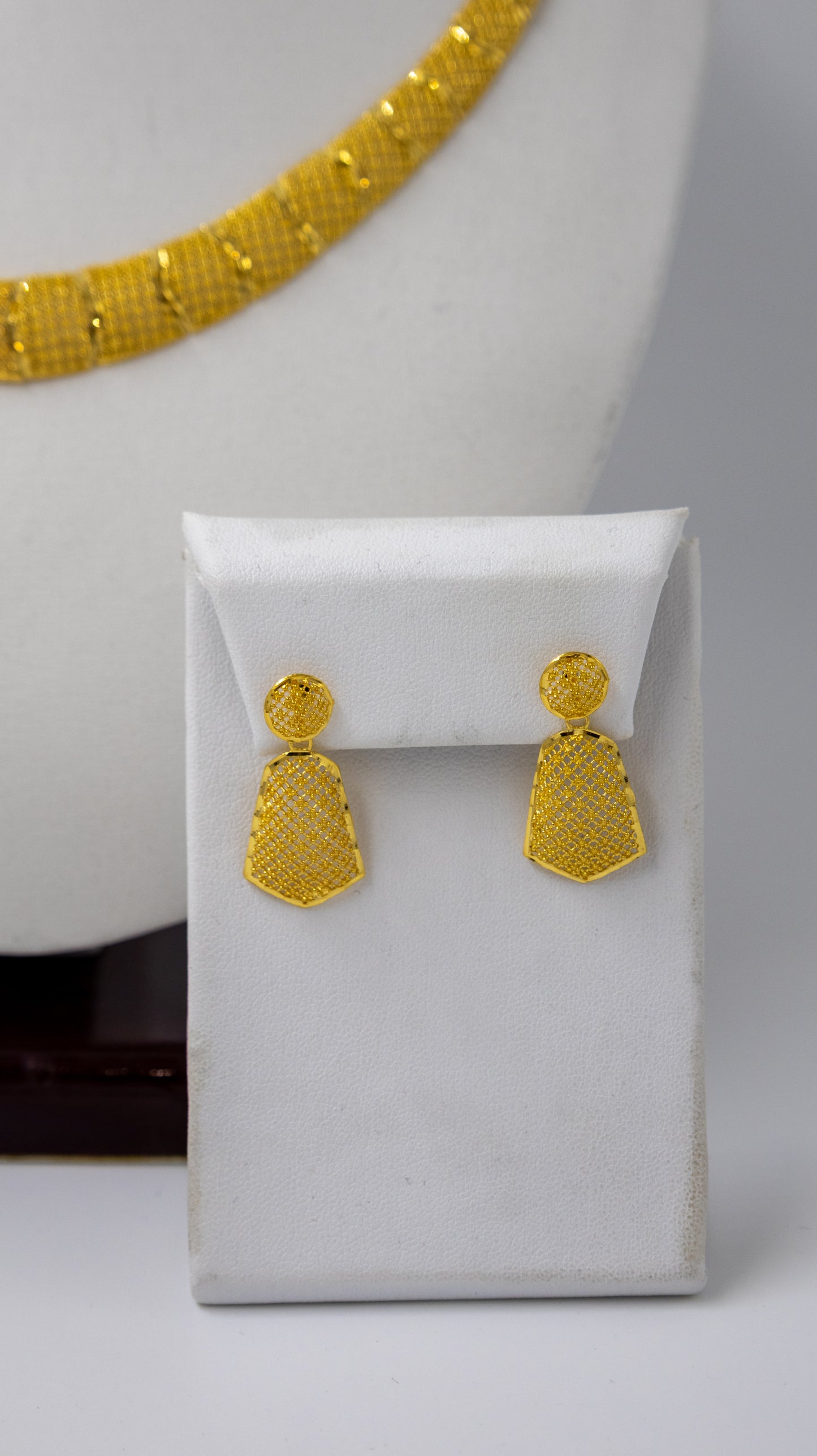 22k Gold Necklace and Earrings Set