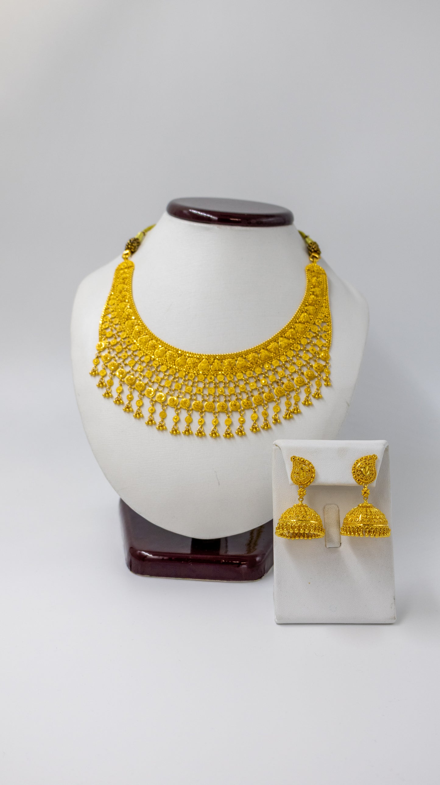 22k Gold Necklace and Earrings Set