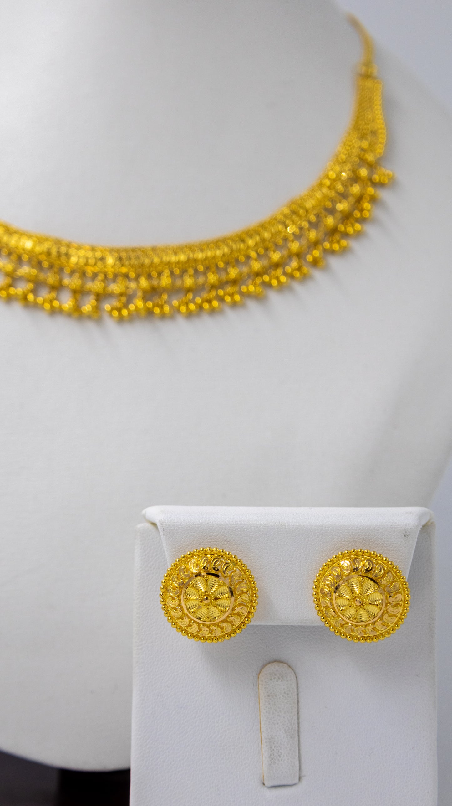 22k Gold Earrings and Necklace Set