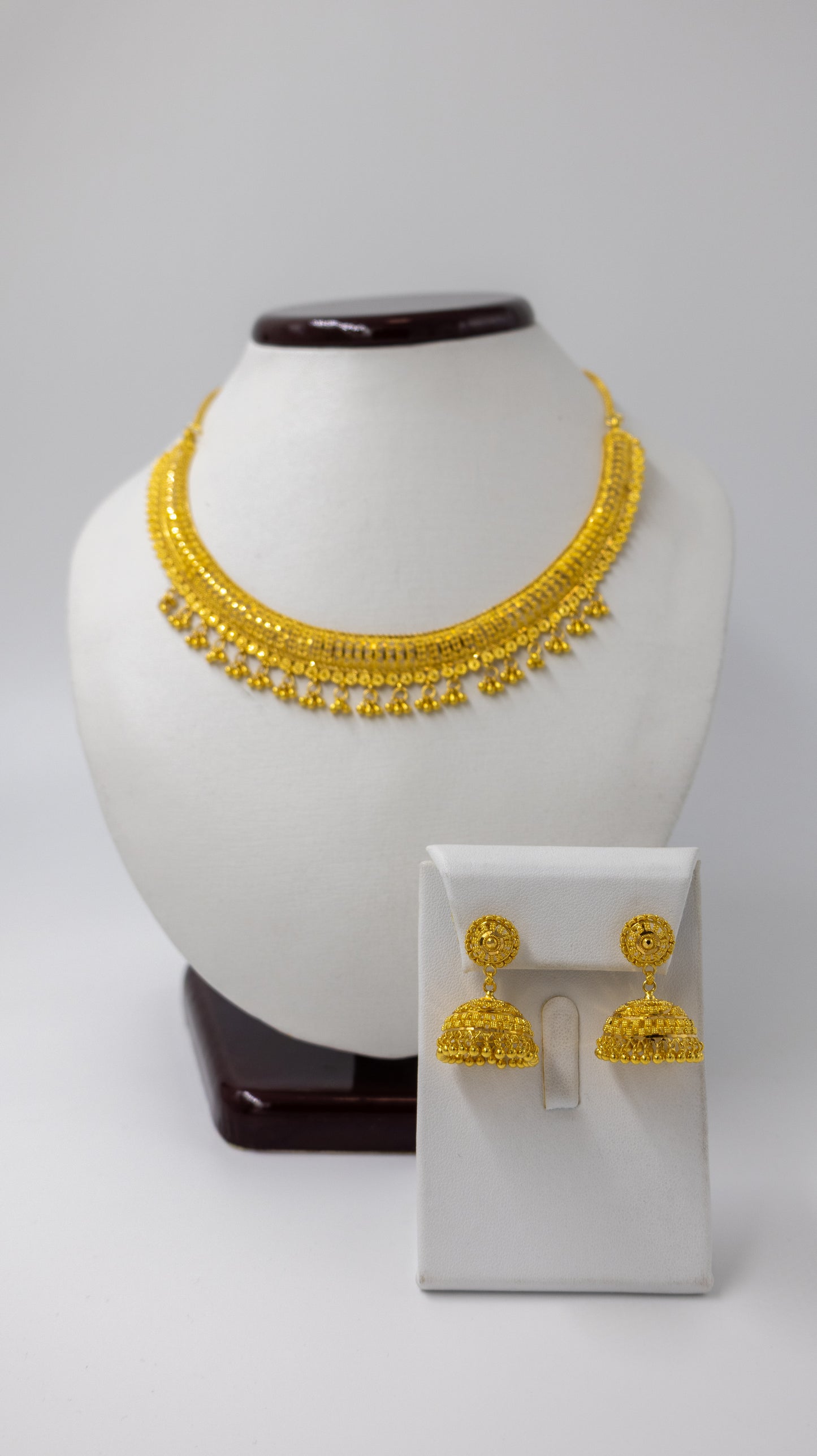 22k Gold Necklace and Earrings Set