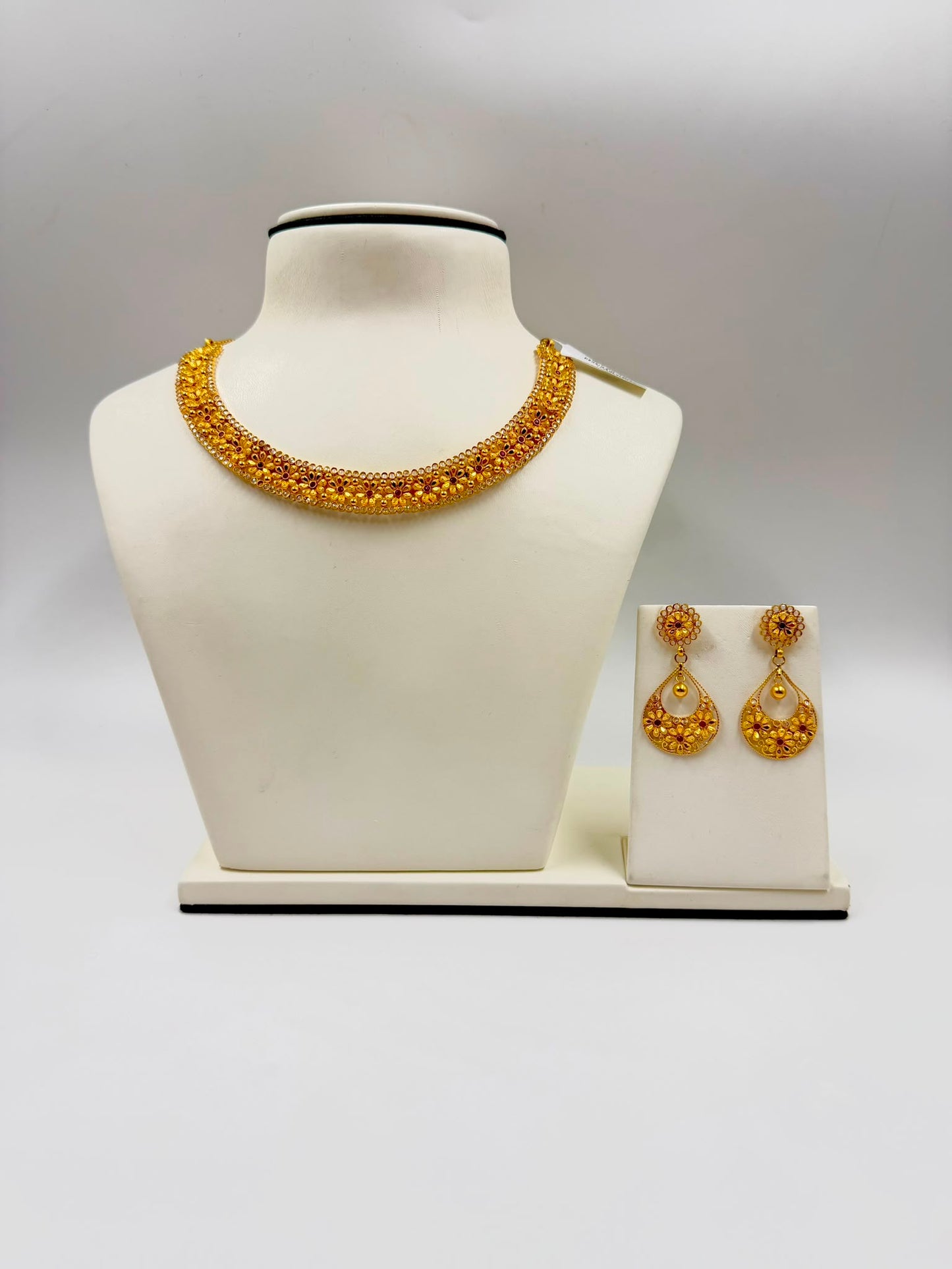 Ruby and polki stone set- 22k