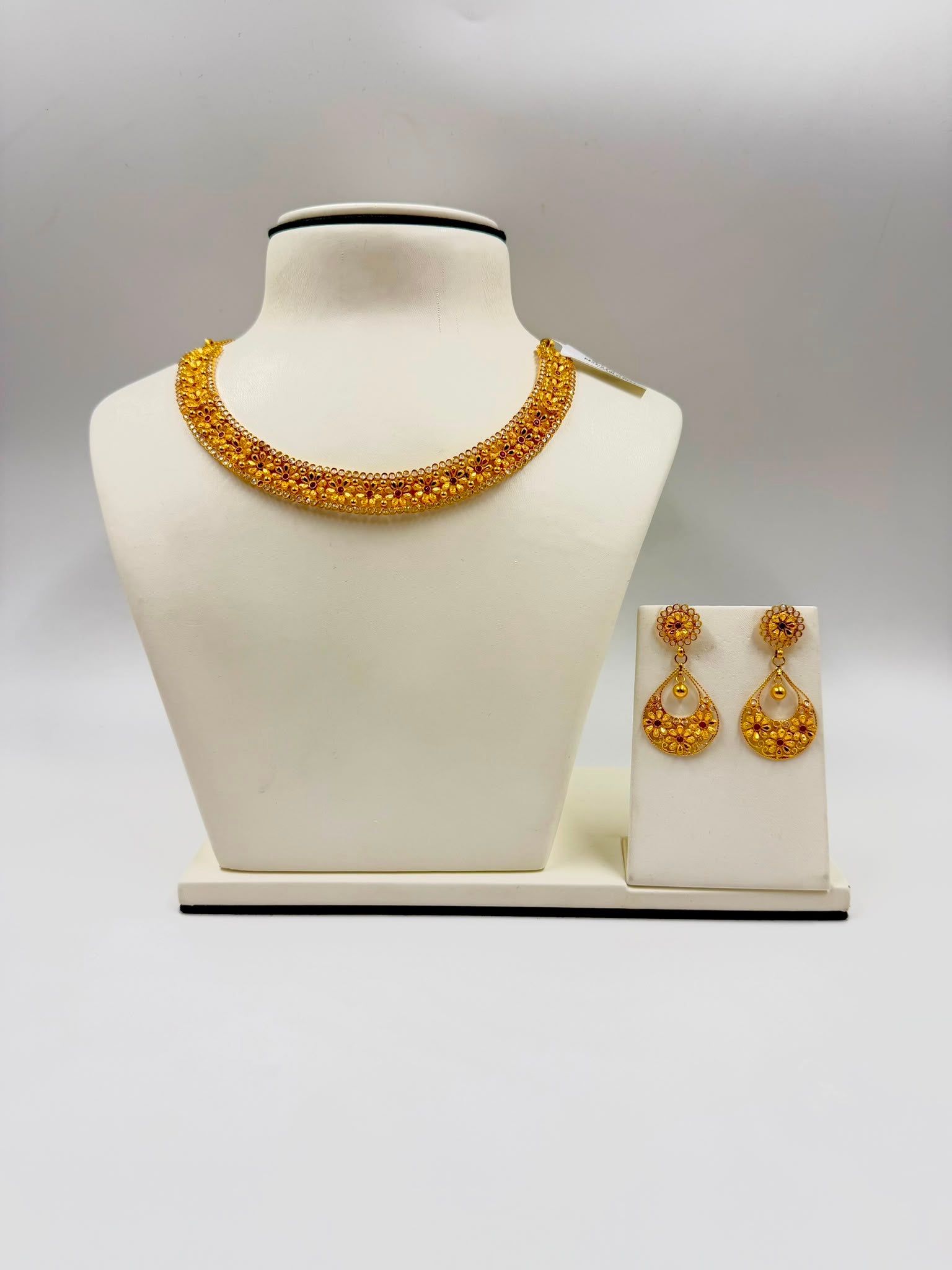 Ruby and polki stone set- 22k