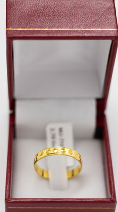 Geometric Circular Cut Gold Ring - 22k