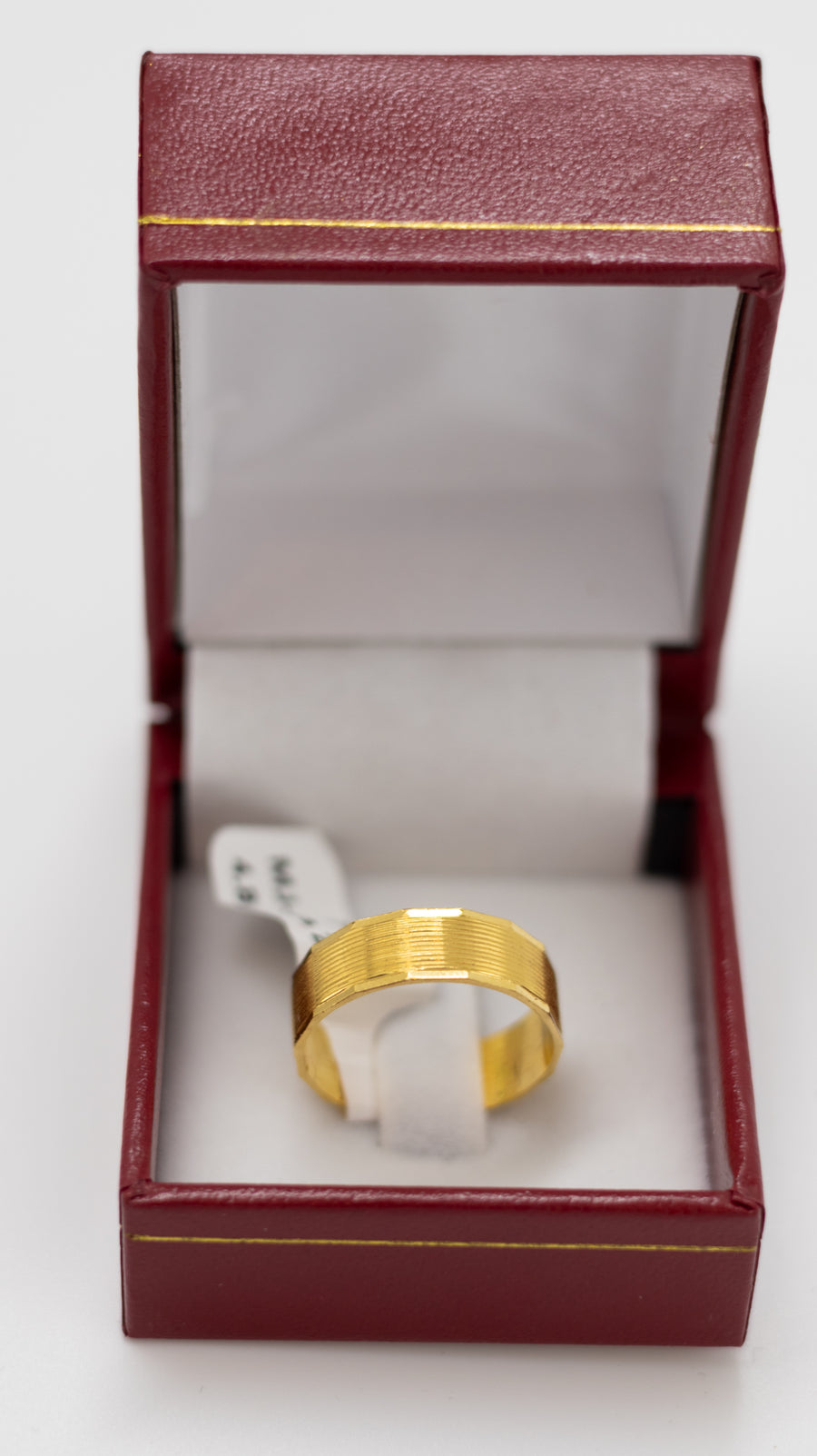 Grooved Geometric Gold Ring - 22k