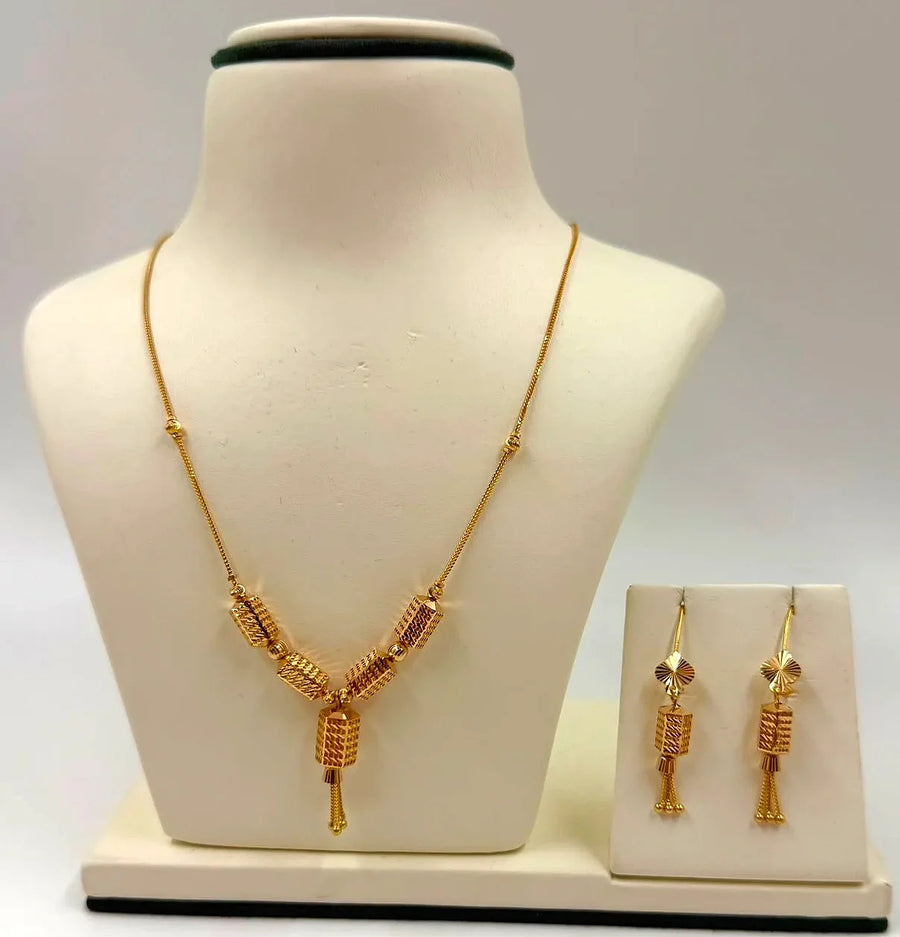 Light weight 22k Gold Set