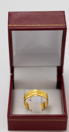 Triple-line-textured-gold-ring-22k